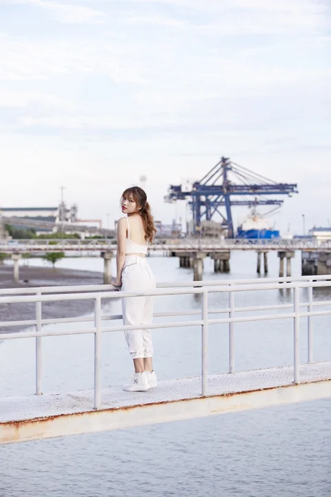 woman, model, pose, casual