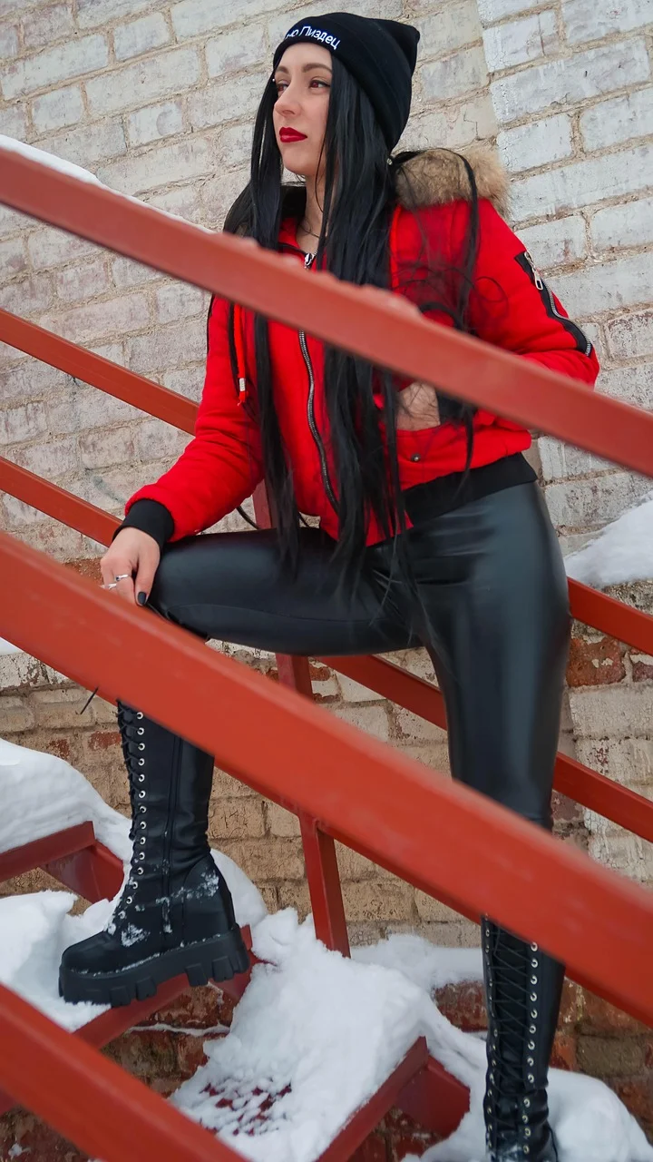 woman, winter, fashion, stairs