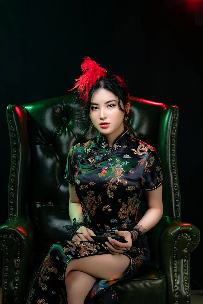女性, モデル, 伝統衣装, 黒いシャツ