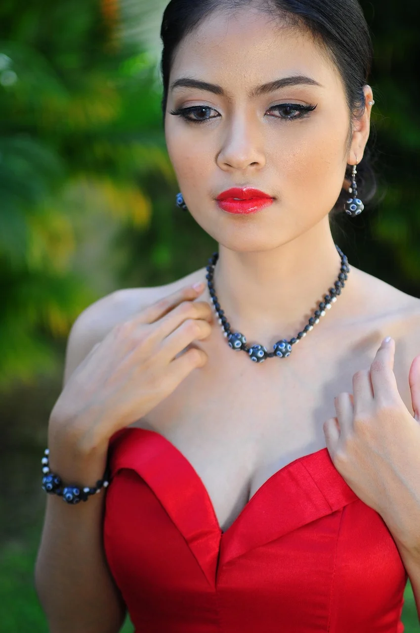 red dress, necklace, woman