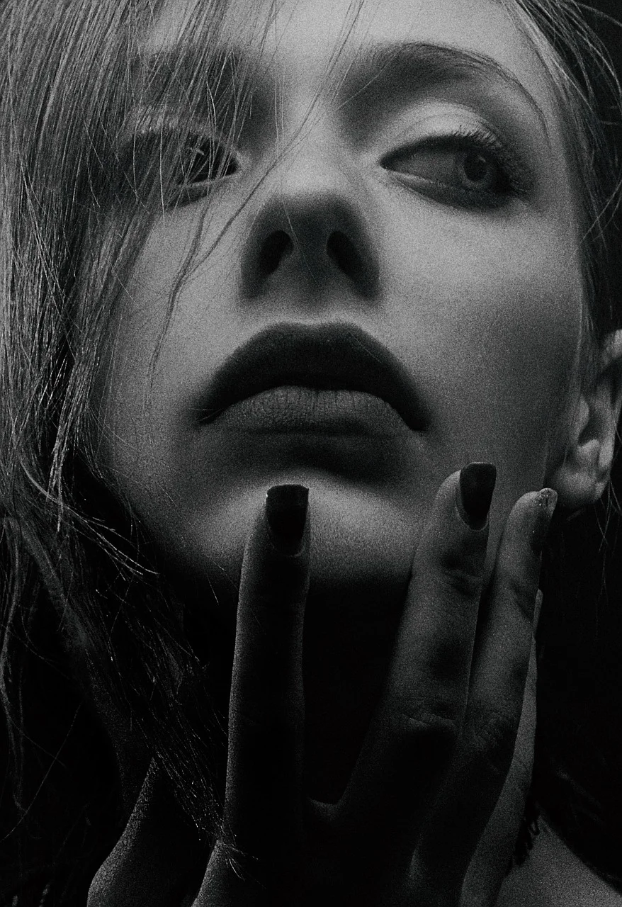 portrait, beautiful, woman, monochrome
