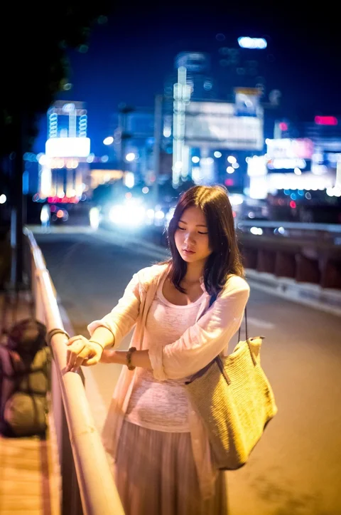 人像，夜景，女性，女人