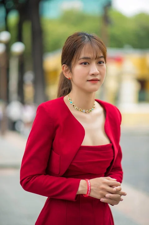 lê bống, le bong, le xuan anh, hot tiktoker