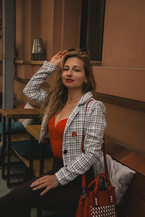 woman, café, portrait, summer