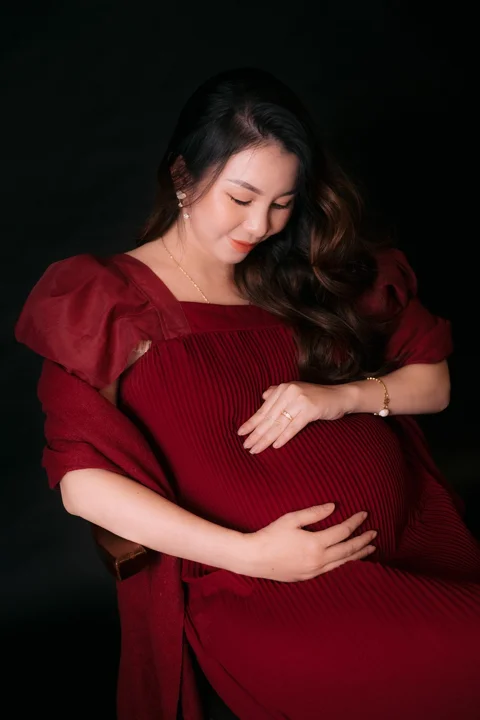 mom, mother, pregnant, love