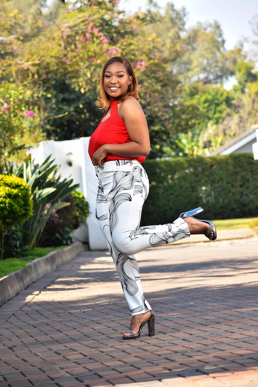 zimbabwean woman, young woman, black, beauty