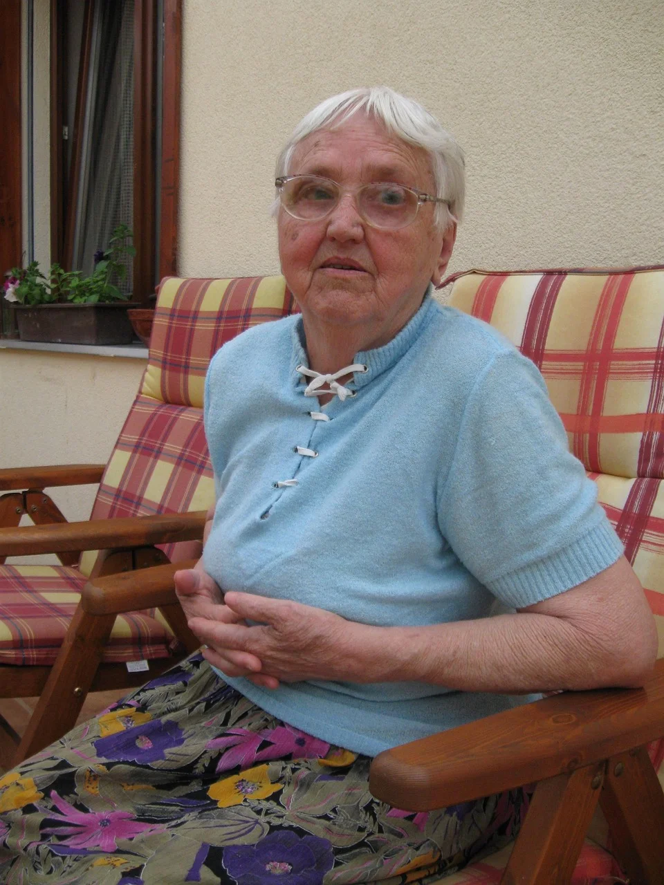 grandmother, woman, old, senior