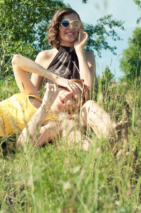 girls, summer, sun, smiles