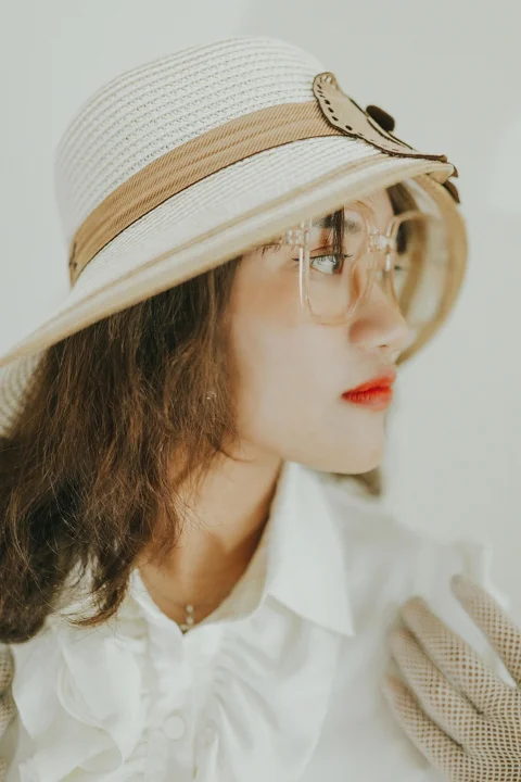 woman, model, glasses, hat