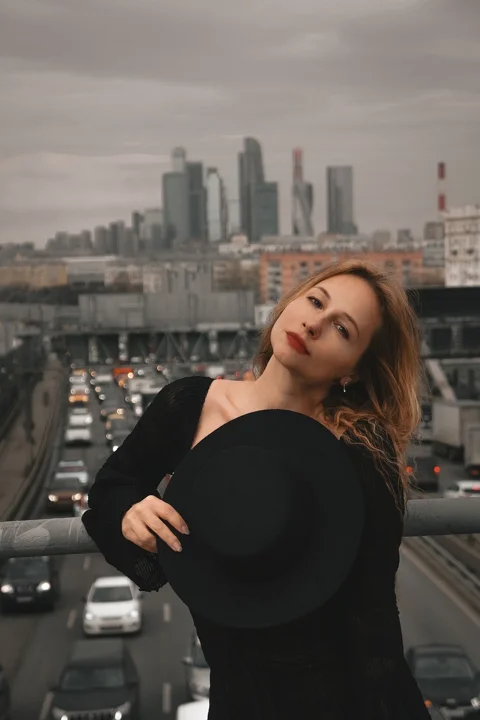 woman, panorama, hat, black dress