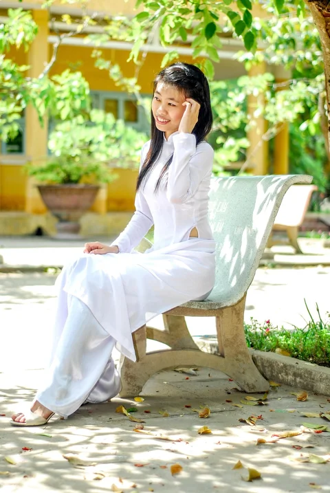 tunic, white, schools, students