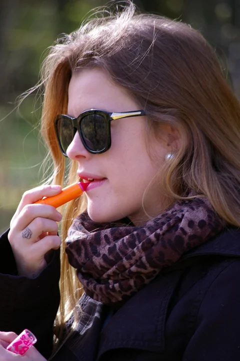 woman, lipstick, sunglasses, face