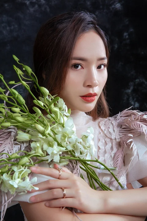 女子，美人，花朵，美丽
