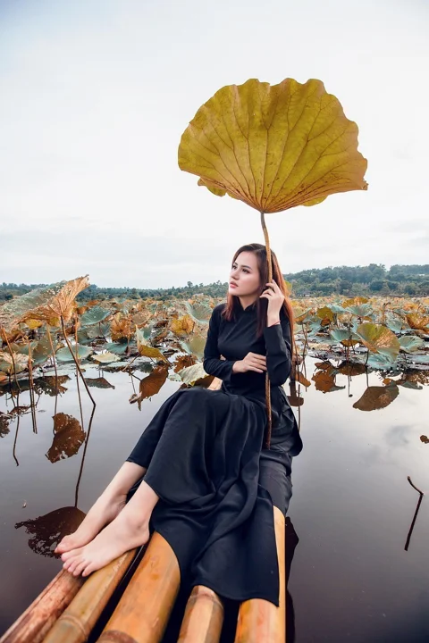 woman, model, portrait, black dress