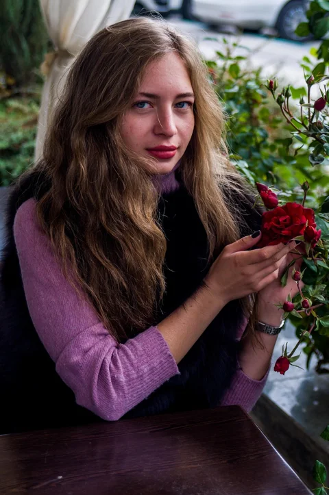 young woman, roses, model, beauty