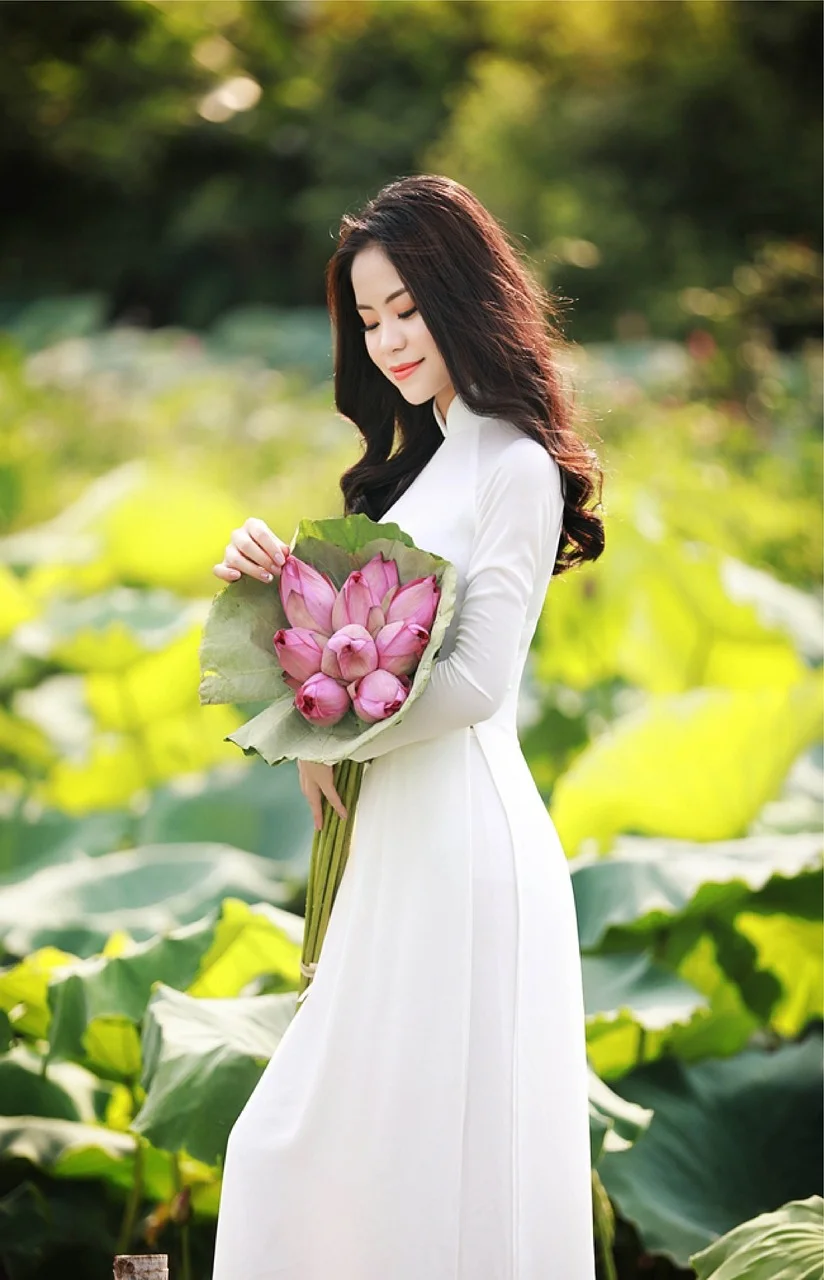 model, ao dai, lotus, flowers