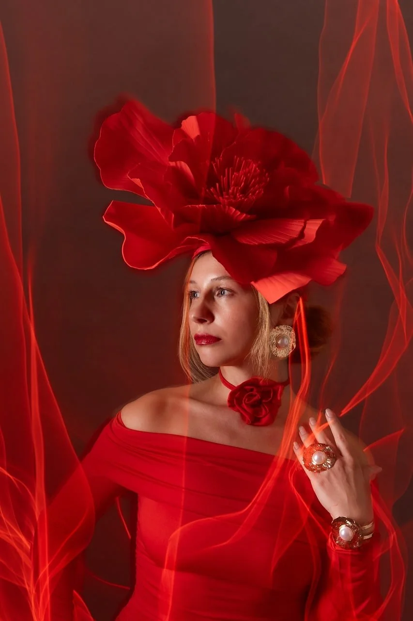 woman, model, red color, hat