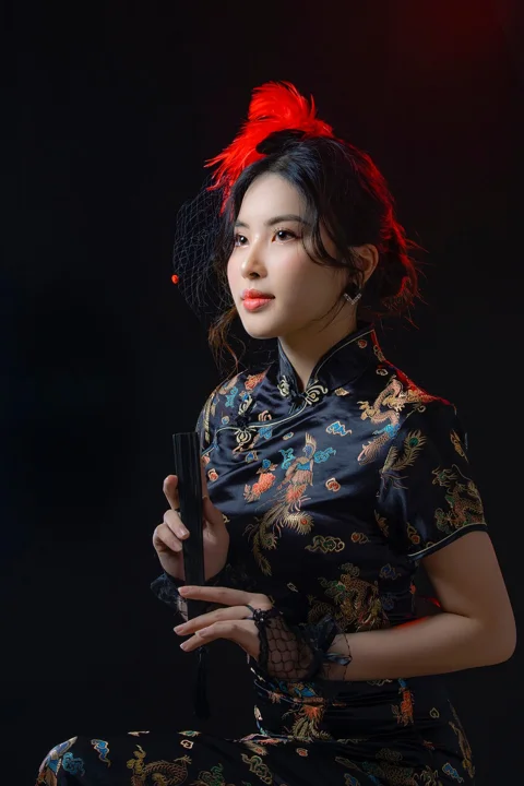 女人, 模特兒, 傳統服飾, 黑色襯衫