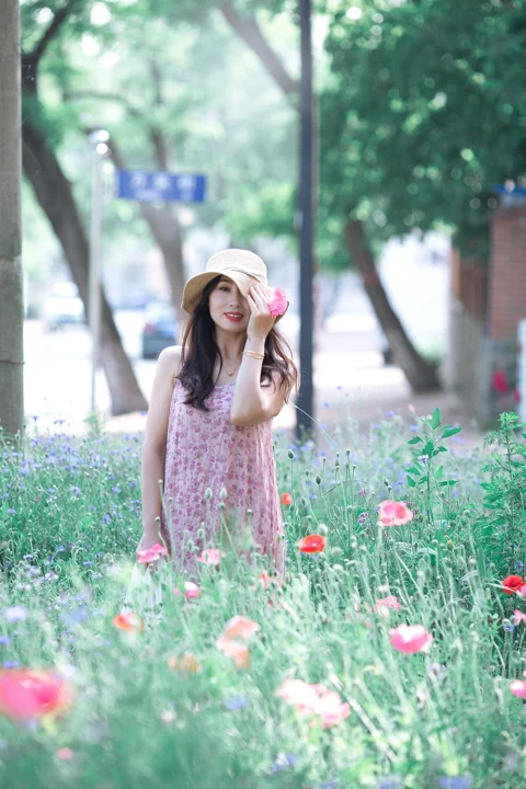 woman, beauty, fashion, flowers