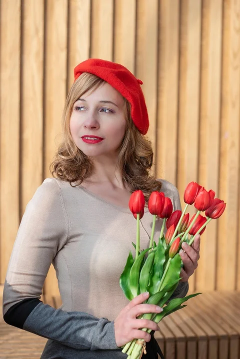 woman, portrait, spring, bouquet