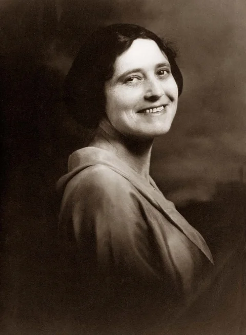 antique photos, vintage photos, woman, sepia