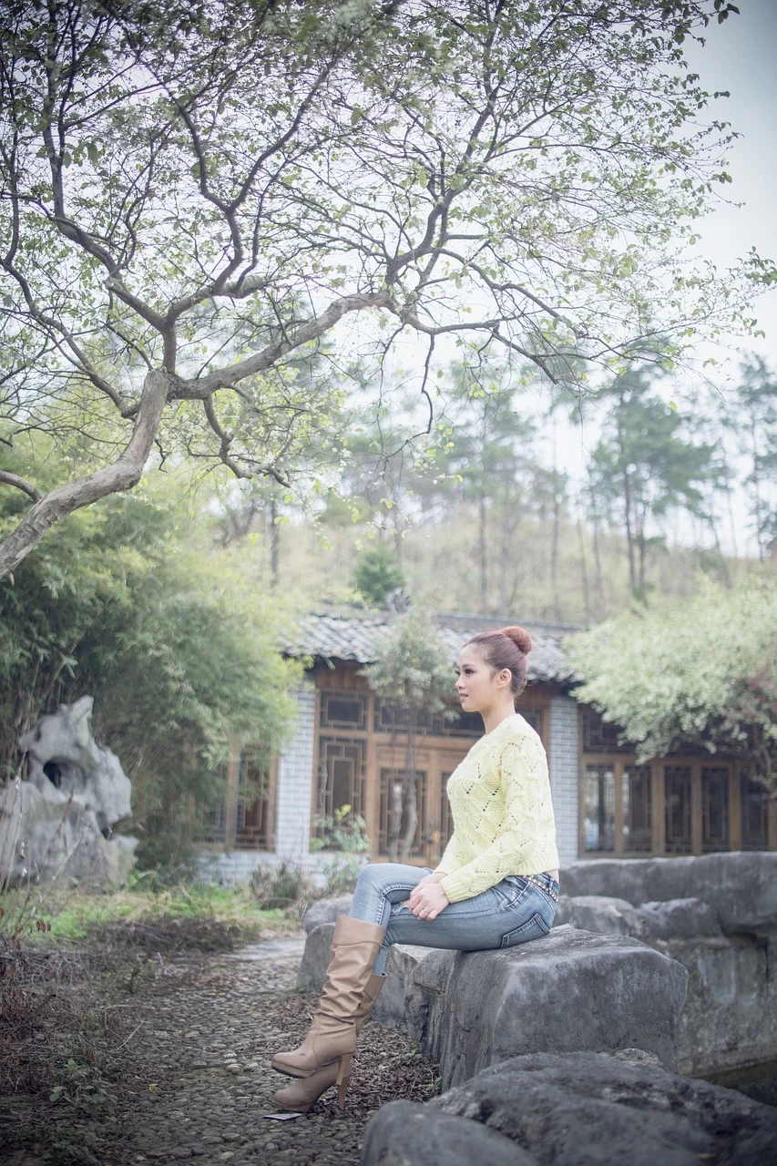 female, photo, courtyard, trees