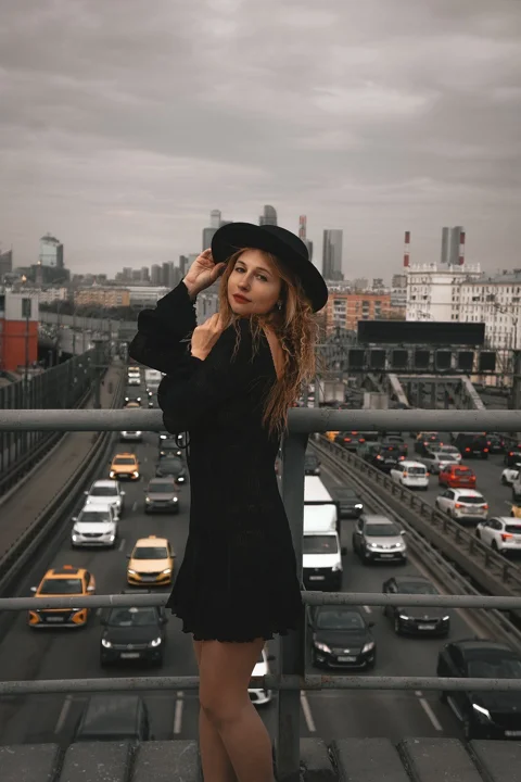 woman, panorama, hat, black dress