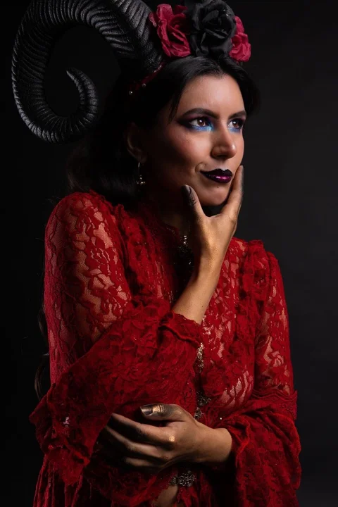 女人，黑色犄角，肖像，模特