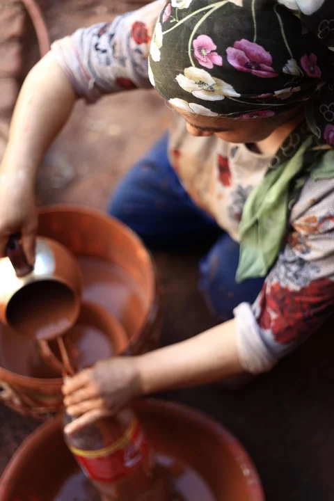 woman, handcrafted, handmade, pot