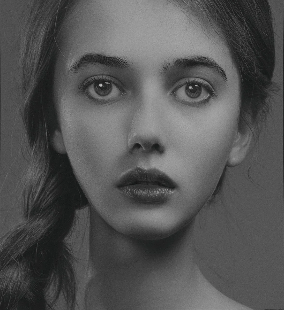 portrait, woman, beautiful, black and white
