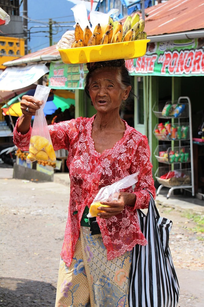 portrait, bali, old woman, indonesian