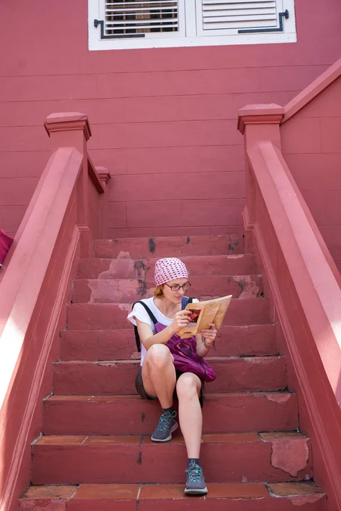 tourist, girl, woman, wander
