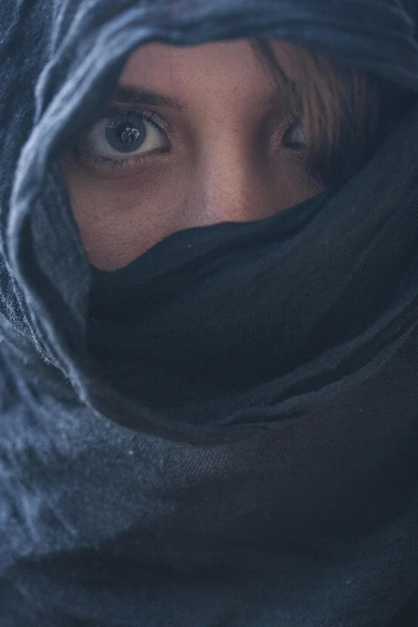 woman, cloth, view, eyes