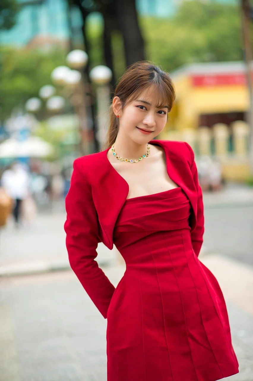 lê bống, le bong, le xuan anh, hot tiktoker