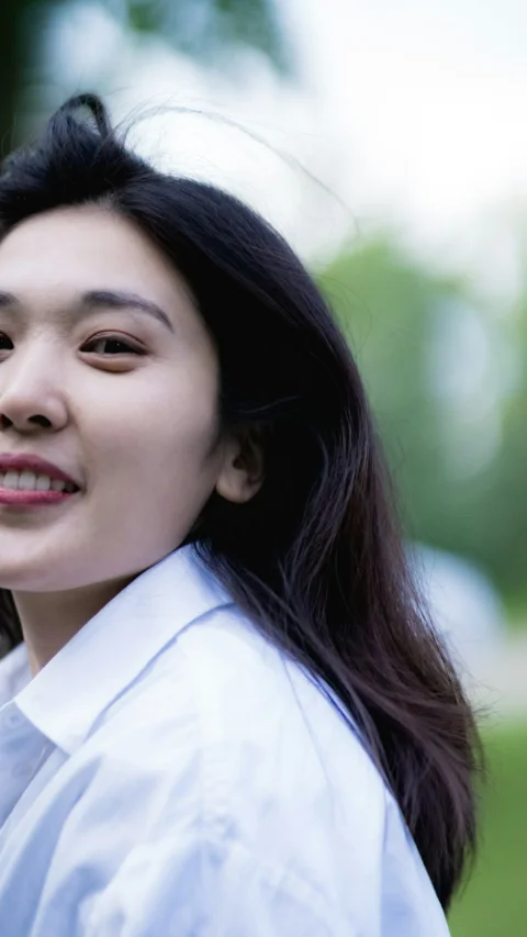 長髮女子