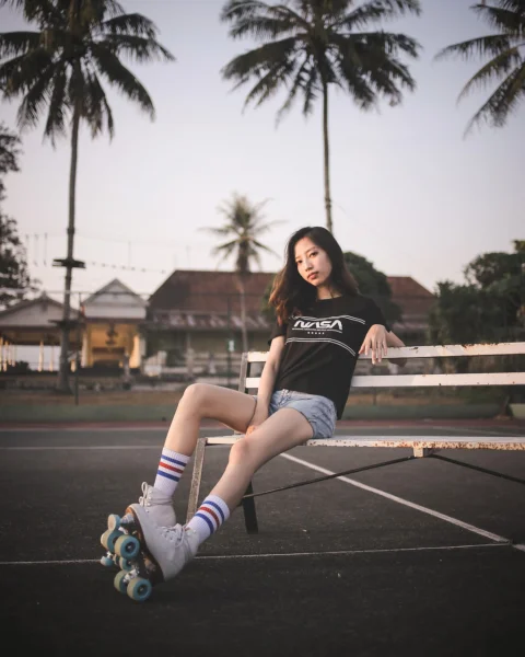 girl, roller skates, bench, model