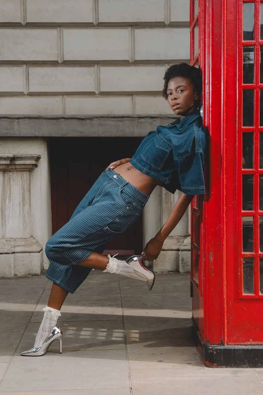 urban fashion, denim outfit, confident woman, street style