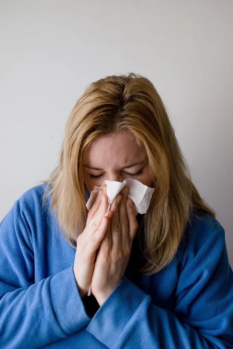 woman, sneeze, blowing nose, influenza