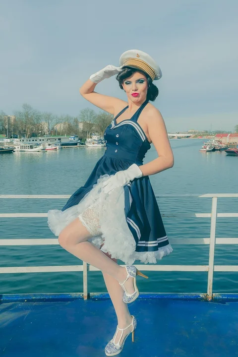 pin-up woman, woman, fashion, portrait