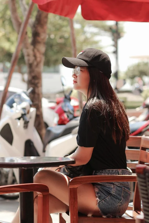 portrait, girl, hat, sit
