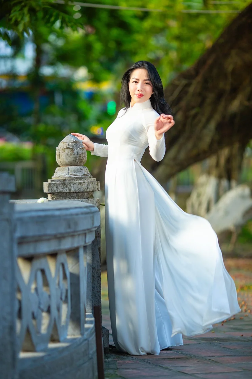 女人, 奥黛, 白色连衣裙, 传统服装