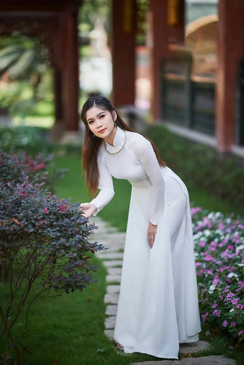 woman, portrait, ao dai, white dress