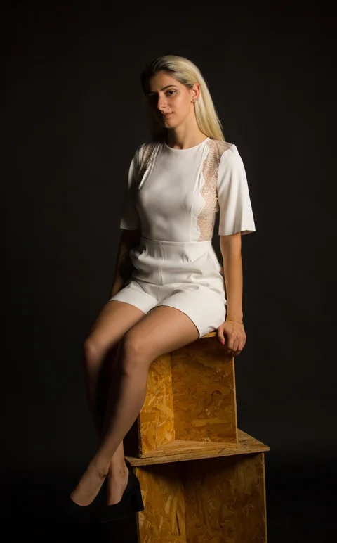 young, woman, studio, portrait