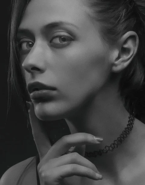 portrait, body, face, monochrome