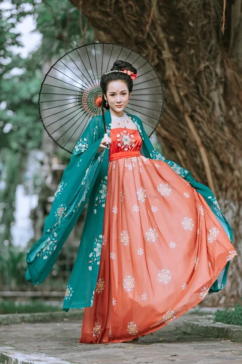 fashion, woman, chinese dress, parasol