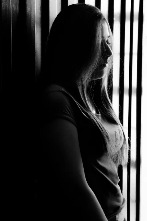 portrait, woman, sadness, black and white