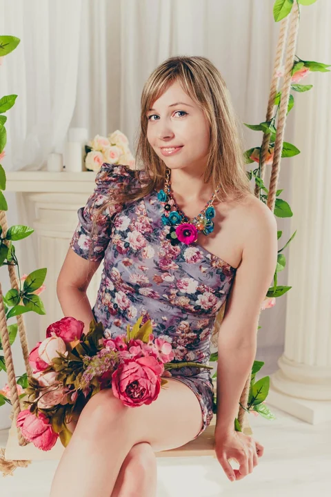 young woman, smile, legs, flowers