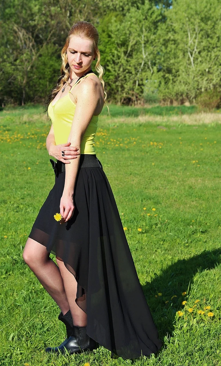 blonde woman, pretty, nice, field