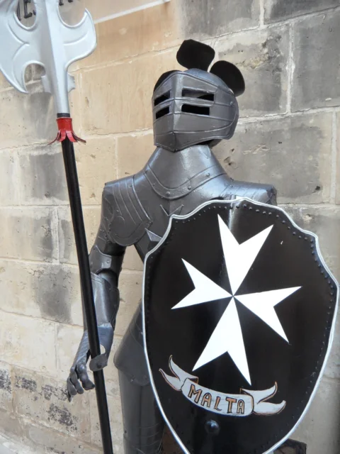 malta, knight, knight armor, armor