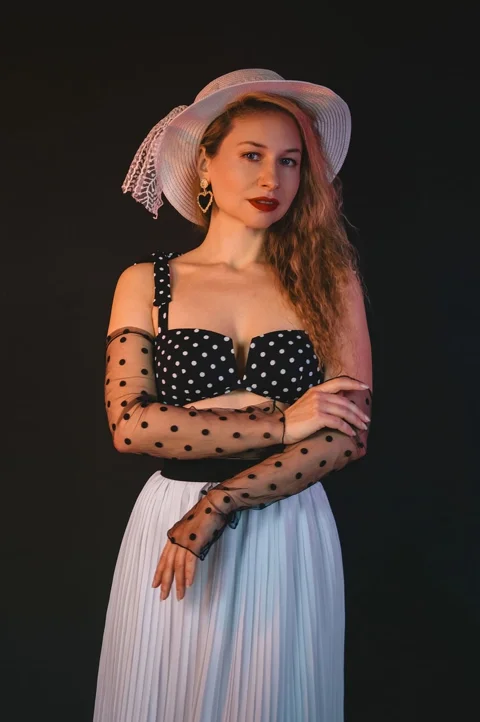 woman, fashion, style, classic